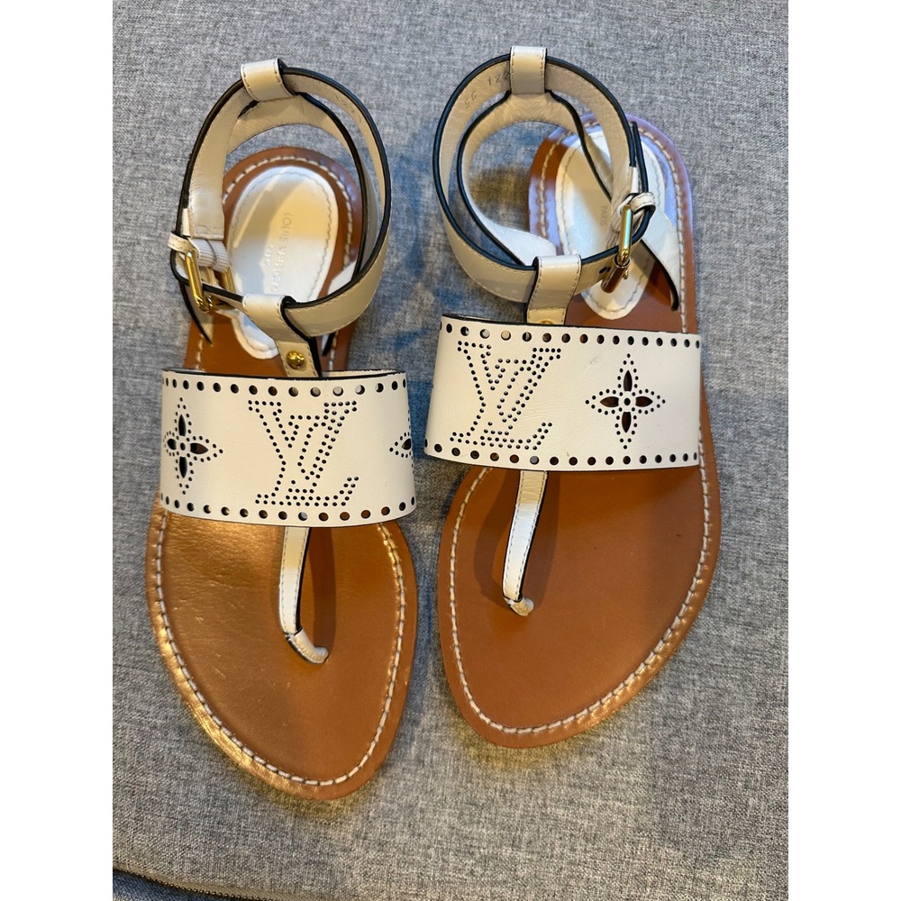 Louis Vuitton Passenger Flat Sandals White Perforated Monogram Leather 37 SC1221